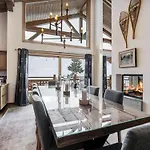 Grand Luxe Au Pied Des Pistes Avec Sauna A 1650 - Fr-1-563-111 * Courchevel